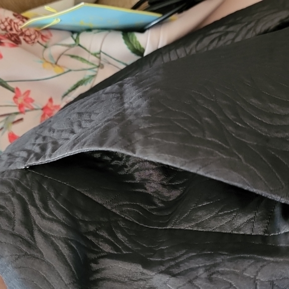 BCBG MaxAzria dress - Picture 7 of 8